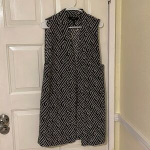 Black and white short sleeve vest - Forever 21